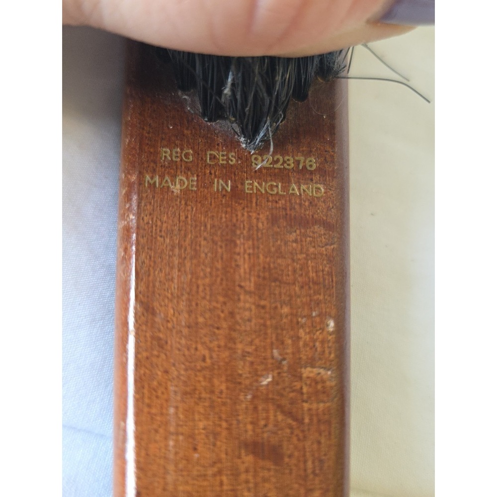 Vintage Made In England Tie Shaped Brush - Picture 3 of 8